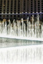 Bellagio Fountains at night